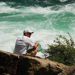 Hiking at Niagara Glen in Niagara Falls